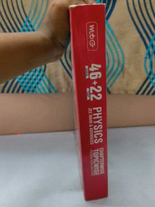 JEE Physics Previous Year Question Papers Book