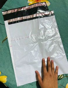 17 Big Size Shipping Bags (Packaging Material)