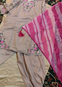Embroidery Farshi Shalwar Set