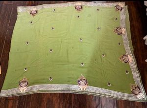 Green Festive Saree-Intricate Designed With Blouse