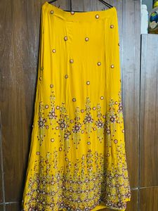 Women Yellow Lehnga/Skirt