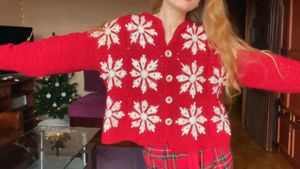 Red Snowflake Cardigan