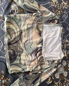 Patterned Long Sleeve Top