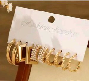 Earrings Set