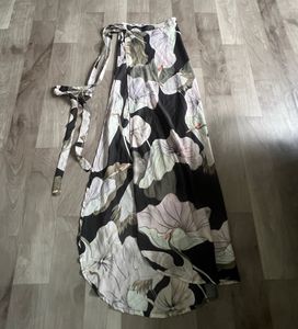 Floral Print Wrap Skirt