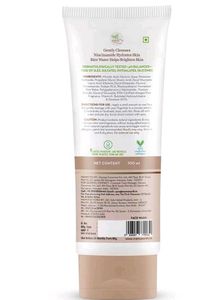Mamaearth Rice Face Wash With Freebie