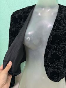 Velvet Cropped Bolero 🖤