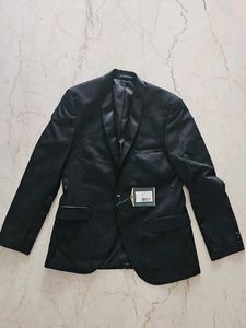 Classic Black Blazer - Tuxedo