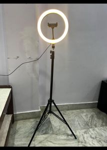 Tygot LED RingLight with Tripod Stand (Almost New)