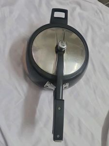 Pressure Cooker