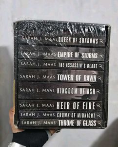 Thorne Of Glass Series By Sarah J Maas