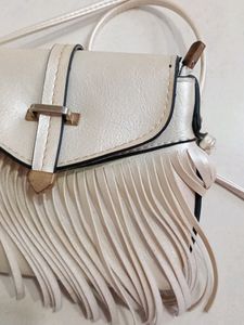 Cute Aesthetic Off White Sling Bags For Women