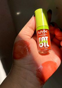 NYX professional makeup fat oil lip drip