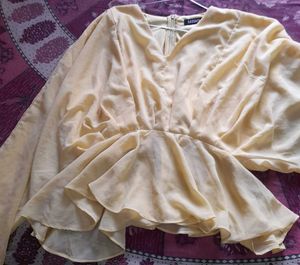 SASSAFRAS Yellow Batwing Sleeves GeorgetteEmpire T