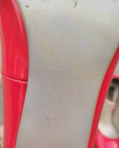 Red Heel