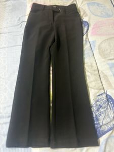 Fablestreet Tailored Fit Black Trousers For Women