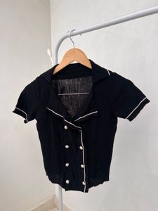 Black Pearl Button Crop Top