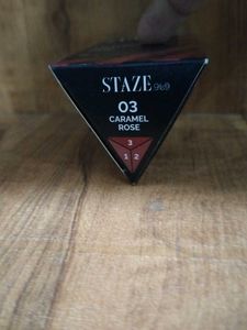 STAZE 9to9 Love Triangle Lipstick