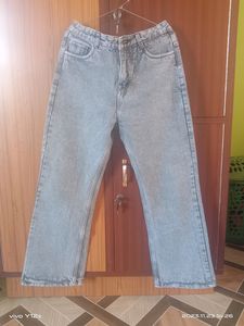 Mom Jeans