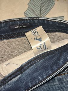 Stylish Blue Denim Jeans
