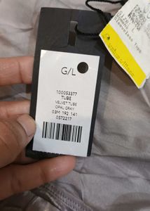 Silver Cami velvet top.new..38 around L