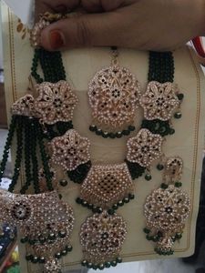 Elegant Necklace Set