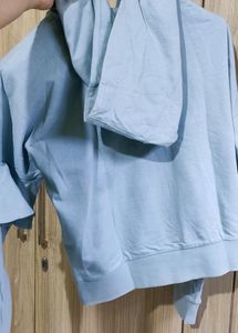 Cropped Sweatshirt By Only