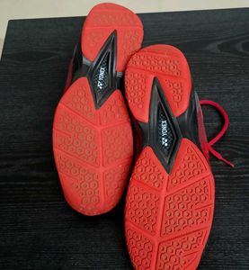 Yonex Badminton Shoes - Red