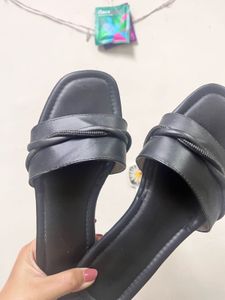 🛑SALE🛑Black Flats Women