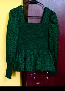 Harpa Green Top