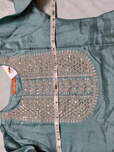 Elegant Embroidered Kurta Set