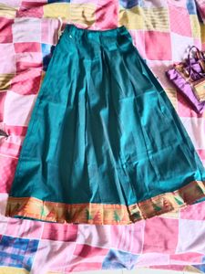 Ethnic skirt and top