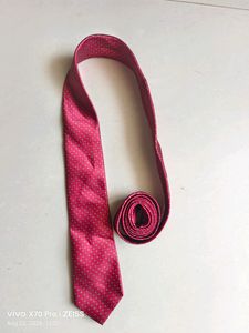 The Enchanting Polka Dot Dark 🍒 Necktie For M