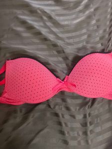 New Not Used Paded Bra