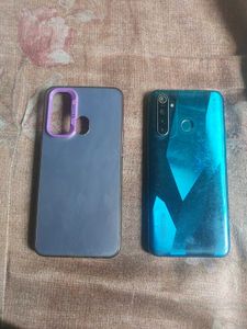 Realme 5 Pro + Free Display