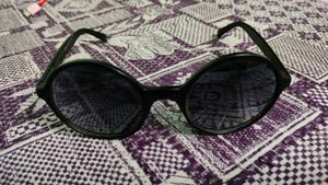 2 Sunglasses Round Shape