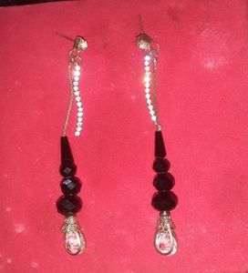 Women Earpiece Set Of 4