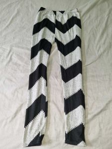 Patterned Leggings