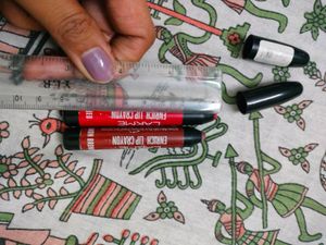 Lakme Enrich Lip Crayons (2 Shades)