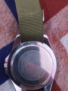 Laurels Olive Green Quartz Watch
