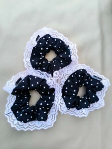 White Lace Scrunchies
