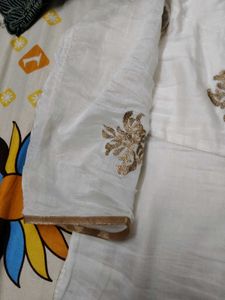 Elegant White Embroidered Kurta