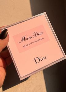 Miss dior absolutely blooming perfume 🎀🖤
