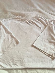 MAX White V-Neck T-Shirt