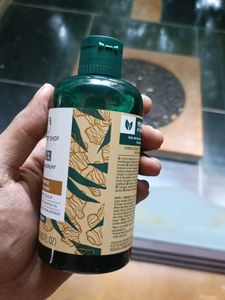 The Body Shop Ginger Shampoo