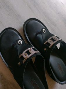 Black Chain Detail Thong Sandals