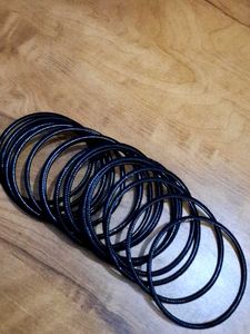 Black Bangle Set