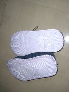 Unisex Shoes For Kids.