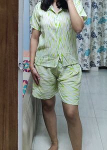 Green & White Patterned Night Suit