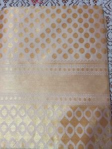 get this beautiful saree with red blouse 900/